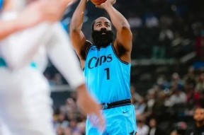 哈登连续三场比赛得分超过赛况扑朔迷离，德国队挑战极限！的简单介绍