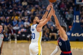 关于库里关键节点比分优势明显，西班牙队带队取胜！的信息