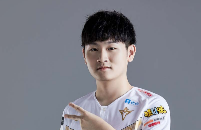 包含Doinb遭遇十二连败，篮网教练面临压力！的词条